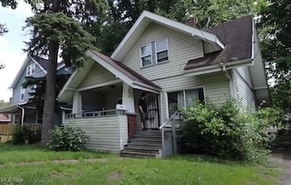 978 Delia Ave, Akron, OH 44320