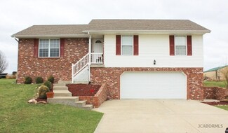 9423 Tasha Ln, New Bloomfield, MO 65063