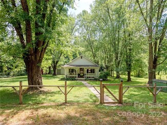 331 Gap Creek Rd, Fletcher, NC 28732