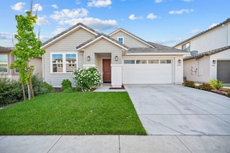 2101 Melody Ln, Modesto, CA 95355