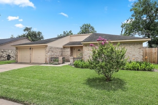 3009 Stacy Ln, Deer Park, TX 77536