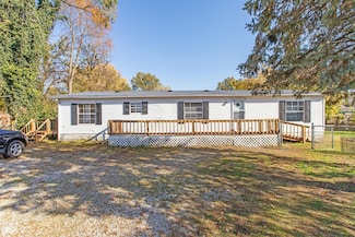 424 Cara Ct, Seymour, IN 47274