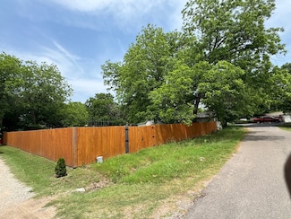 504 Sherman St, Tioga, TX 76271