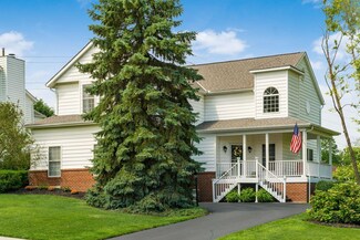 2223 Cross Creek Ct, Lewis Center, OH 43035