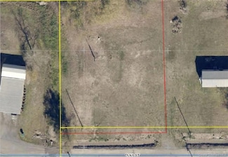 916 Tana St, Sulphur, LA 70663