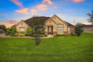 1917 Willow Bend Dr, Red Oak, TX 75154