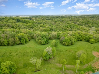 5607 Woolper Rd, Petersburg, KY 41080