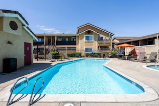 495 San Pasqual Valley Rd Unit 145, Escondido, CA 92027