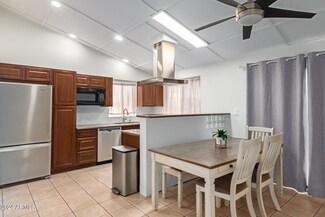 41 E Ivy St, Mesa, AZ 85201