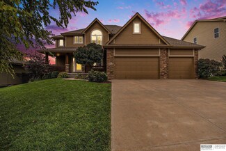 7714 N 158th St, Bennington, NE 68007