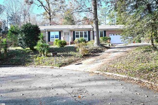 12 Burlwood Ct, Taylors, SC 29687