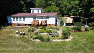 292 Cherokee Trail, Mount Airy, NC 27030