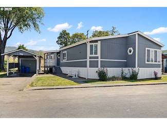 78 Manor Loop, Roseburg, OR 97471