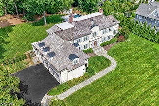 15 Linden Ln, Chatham Township, NJ 07928