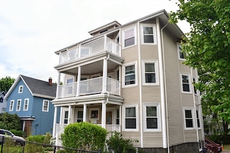 1086 River St Unit 3, Hyde Park, MA 02136
