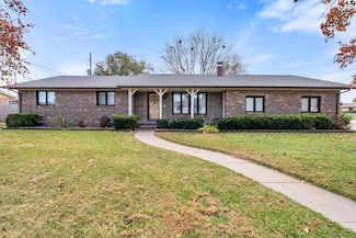 901 E 27th Ave, Hutchinson, KS 67502