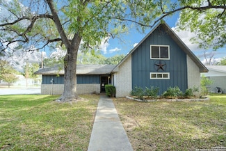 622 Creek Dr, New Braunfels, TX 78130