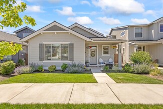 4605 SW 36th St, Redmond, OR 97756