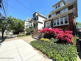 1022 Kennedy Blvd, Bayonne, NJ 07002