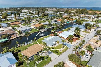 4524 Coral Blvd, Bradenton, FL 34210