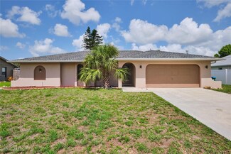 2614 SE 12th Place, Cape Coral, FL 33904