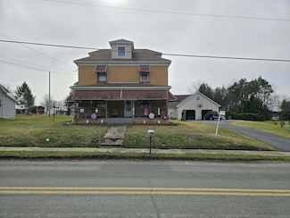 346 Lawsonham St, Rimersburg, PA 16248