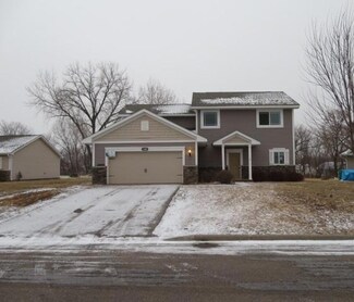1108 Sunset Ave, Montrose, MN 55363
