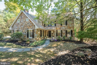 278 Stonegate Dr, Devon, PA 19333
