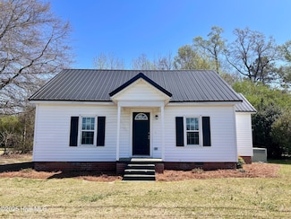 2902 Salem Church Rd, Goldsboro, NC 27530