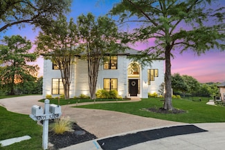 3204 Hilltop Ct, Lewisville, TX 75077