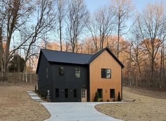137 Guices Creek Rd, Cumberland City, TN 37050