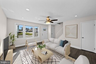 7622 Shelley Ln, Manassas, VA 20111