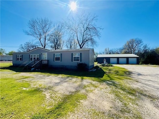 507 N Vermont Ave, Columbus, KS 66725
