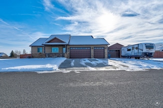 1269 Ropers Rd, Helena, MT 59602