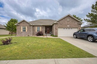 1809 E Natalie Ln, Joplin, MO 64801