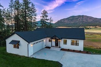 2419c Indian Ridge Rd, Chewelah, WA 99109