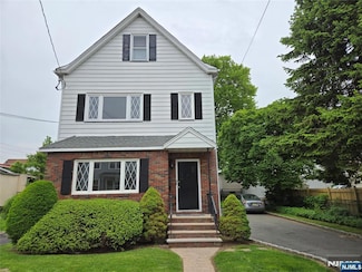 9 Wadsworth St Unit 2, Wallington, NJ 07057