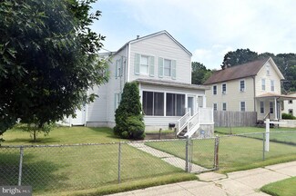 584 Delaware Ave, Roebling, NJ 08554