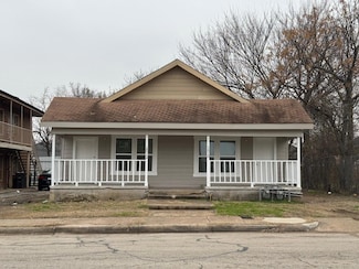 1510 E Hattie St, Fort Worth, TX 76104