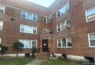 138-32 68th Dr Unit 2B, Flushing, NY 11367