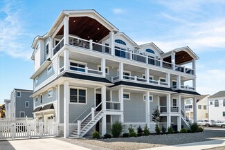 146 56th St Unit East, Sea Isle City, NJ 08243