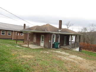 943 Mary St, Langeloth, PA 15054