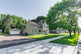 1037 Barland St Unit 1 & 2, Eau Claire, WI 54701