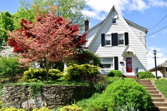 1104 Market St, Bloomsburg, PA 17815