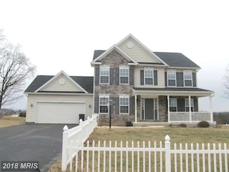 8071 Sunflower Cir, Saint Thomas, PA 17252