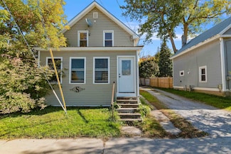 161 Federal St, Saint Albans, VT 05478