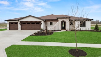 8646 Artemis Ln, Fort Wayne, IN 46825