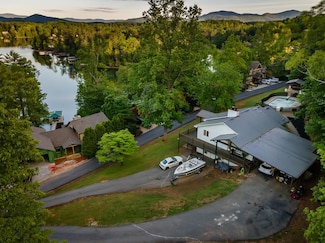 138 Mccombs Dr, Blairsville, GA 30512