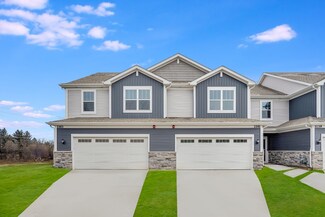 1143 White Oak Cir, Crystal Lake, IL 60012