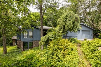 10476 Olde Villa Dr, Gibsonia, PA 15044